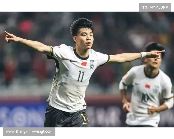 王钰栋点射破门打破纪录彰显实力 中国足球未来新星初露锋芒